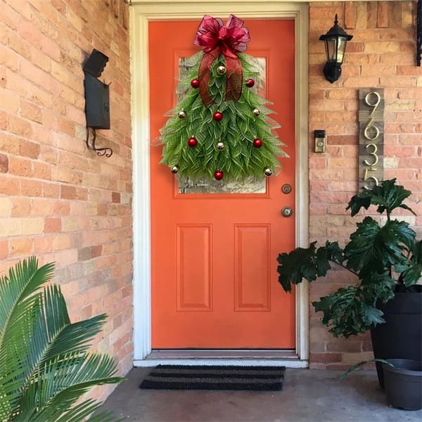 Christmas Tree Door Garland | 40 x 20 cm | Handmade Weatherproof Burlap with Bow, Berries & Warm Light Options