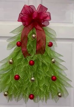 Christmas Tree Door Garland | 40 x 20 cm | Handmade Weatherproof Burlap with Bow, Berries & Warm Light Options
