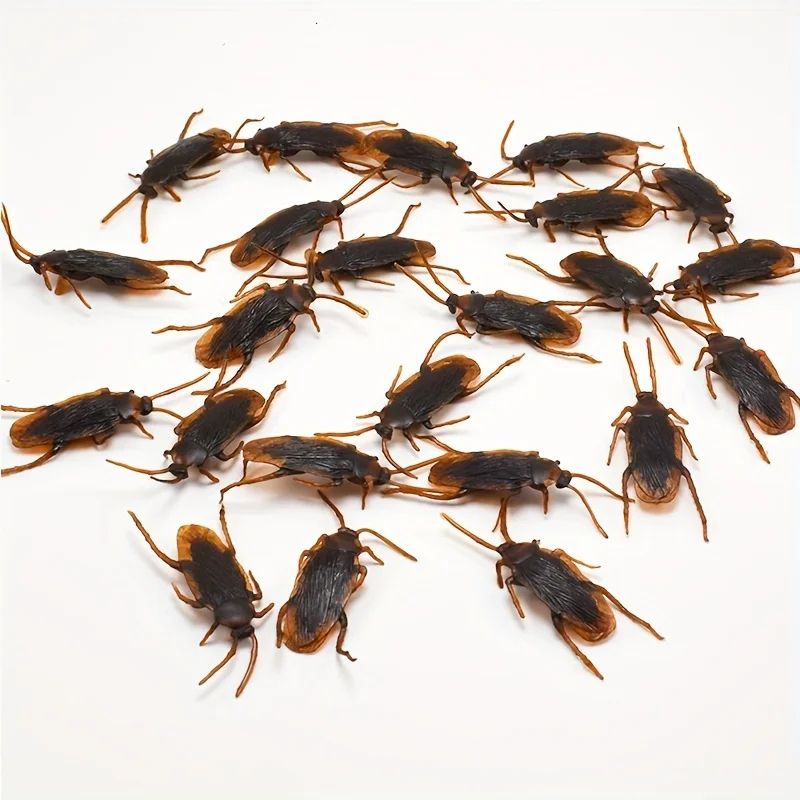 Fake Cockroach Prank Toys for Halloween & Party Pranks | 50-Piece Set, Lifelike Detail | Reusable Novelty Bugs