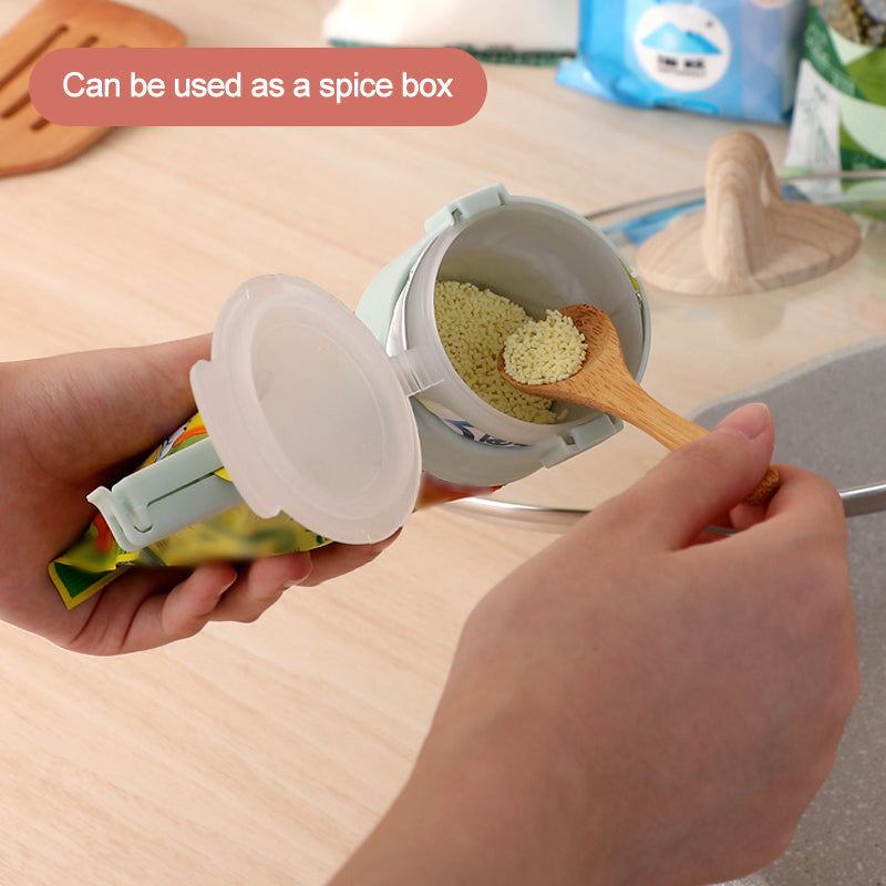 Food Bag Sealing Clips with Pour Spout | Set of 4, Food-Grade PP | Reseal Snack, Cereal & Pantry Bags Without Mess
