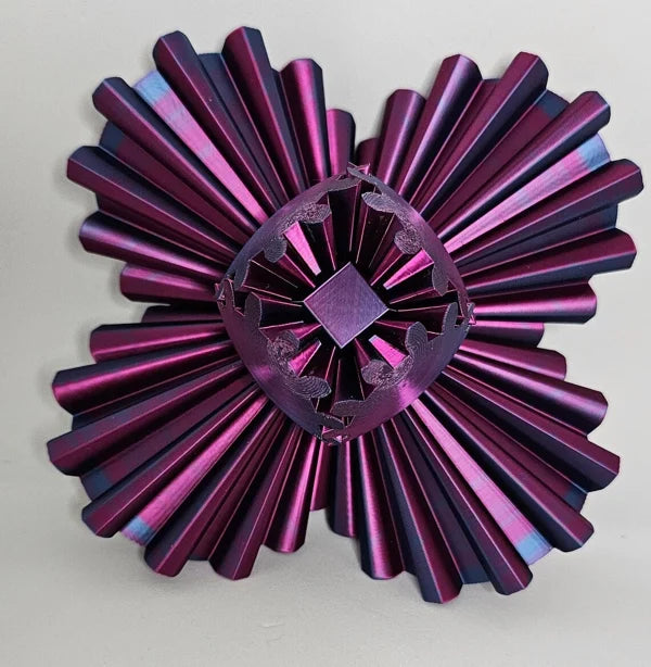 Gear Ball 3D | Printed Interlocking Gear Fidget Sphere with Colour-Shift Finish