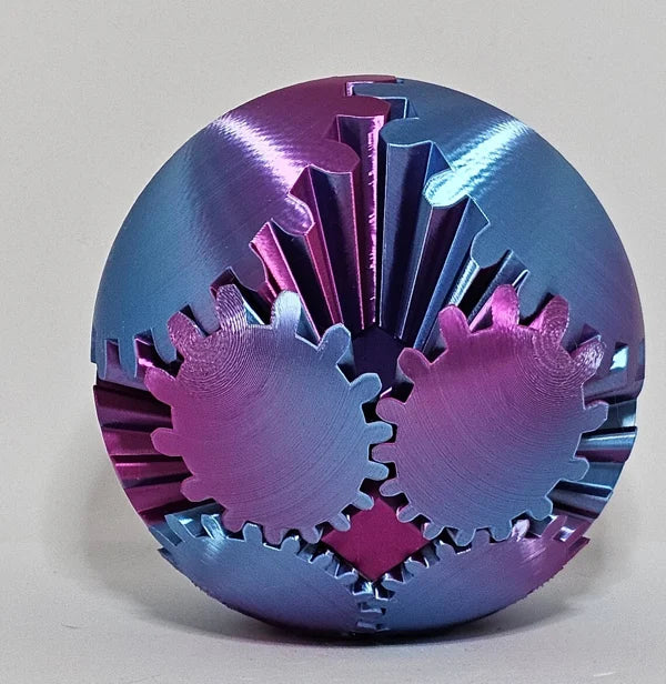 Gear Ball 3D | Printed Interlocking Gear Fidget Sphere with Colour-Shift Finish