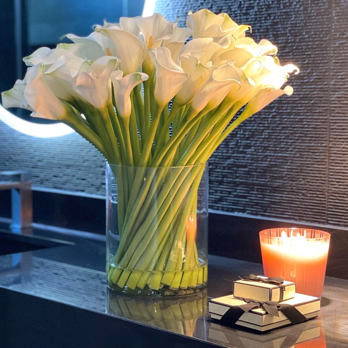 Glass Vase | Faux Calla Lily Arrangement Ready To Display