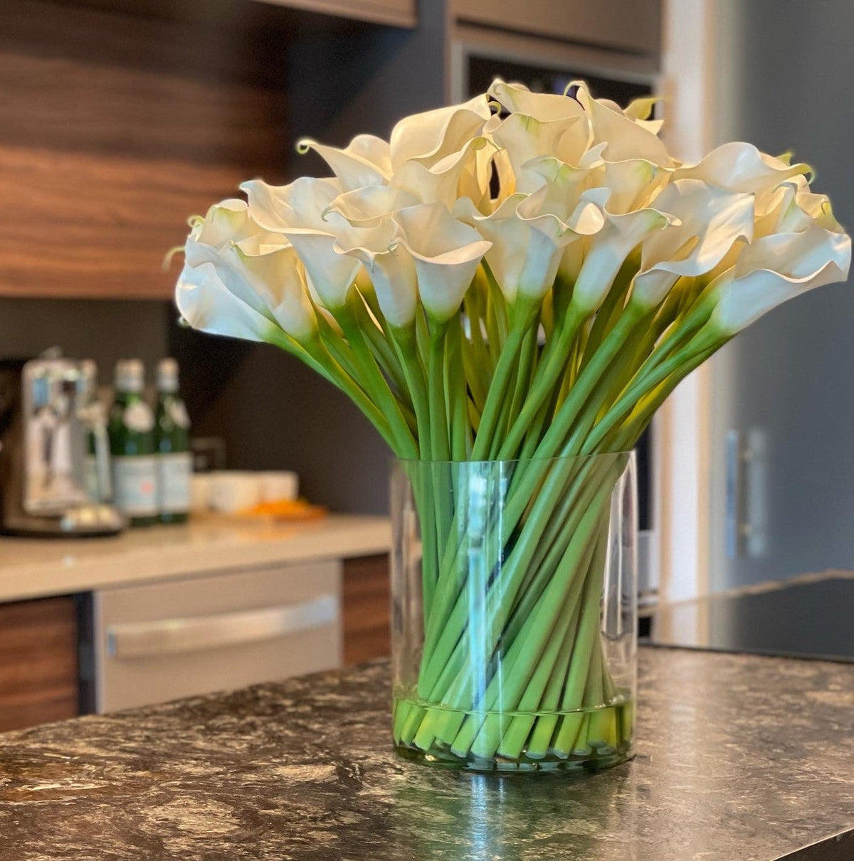 Glass Vase | Faux Calla Lily Arrangement Ready To Display