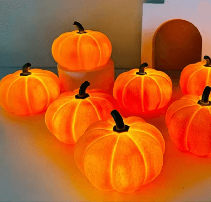 Halloween Pumpkin LED Night Light | Battery Powered Cordless Lantern | Warm Flicker-Like Glow for Cosy Fall Decor