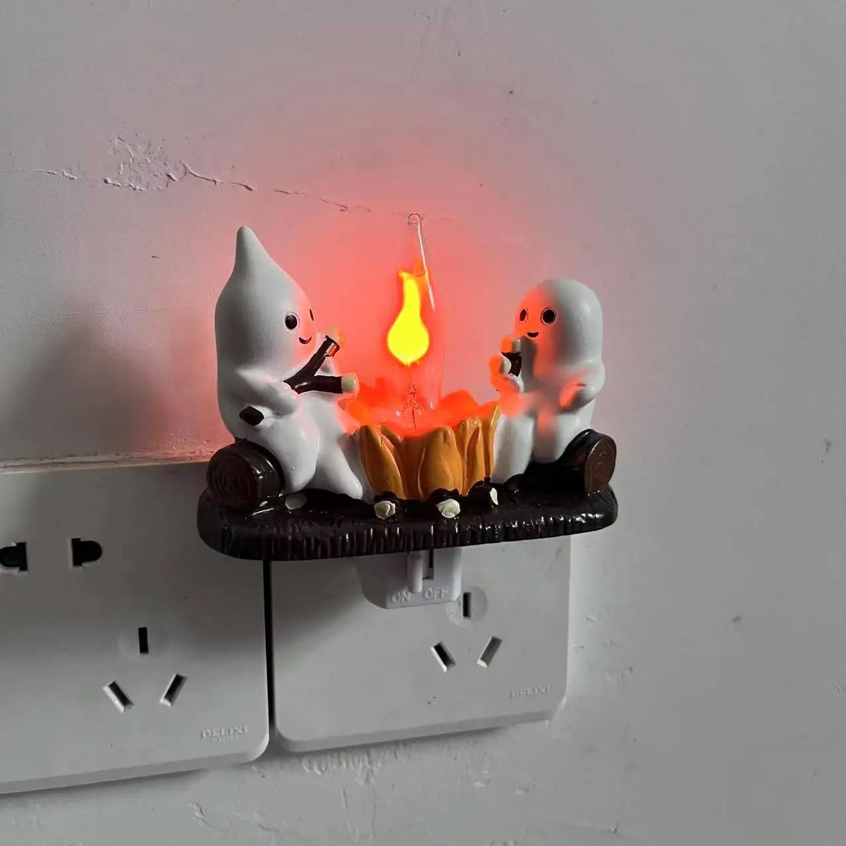LED Ghost Figurine Halloween Decor | Flickering Warm Fire-Light Effect | Reusable Battery-Operated Resin Decoration