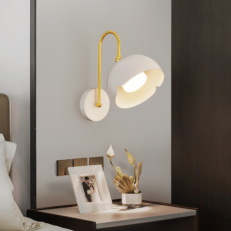 Metal Wall Lamp Minimalist Indoor Decorative with Three-Colour Dimming