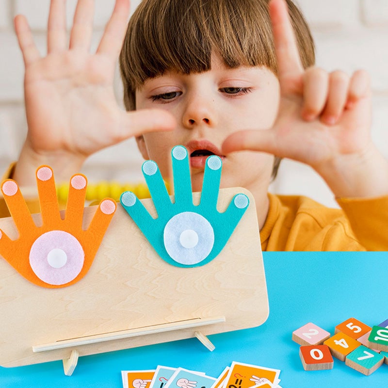 Montessori Toy Wooden Felt Board Finger Counting with Number Recognition