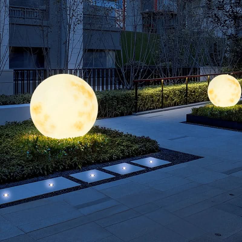 Moon-Shaped Garden Lamp with USB Rechargeable LED - Weather-Resistant Outdoor Light