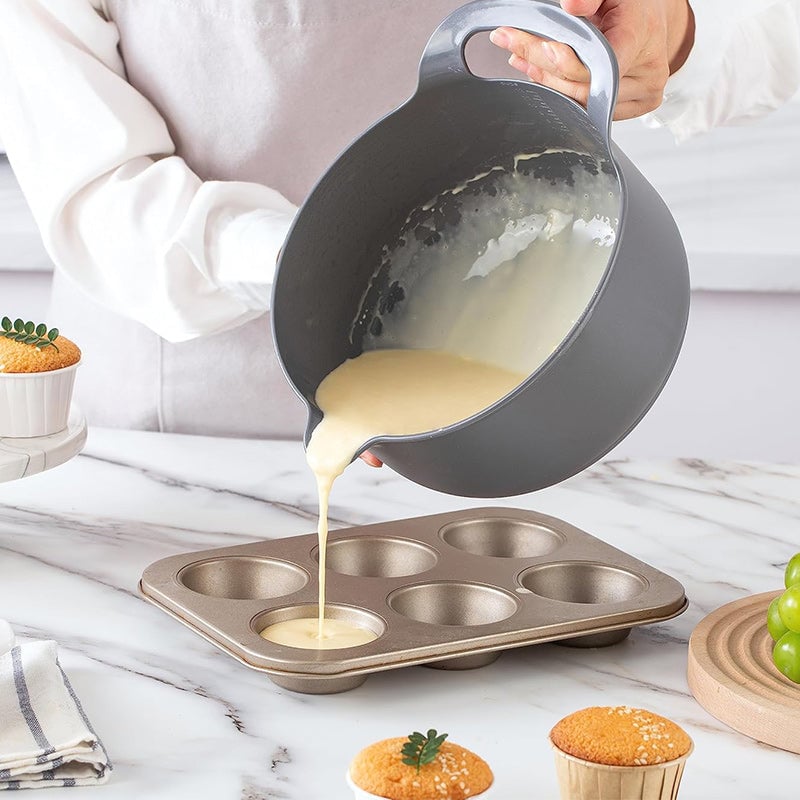 Nesting Mixing Bowl Set Plastic Stackable Graduated with Pour Spouts