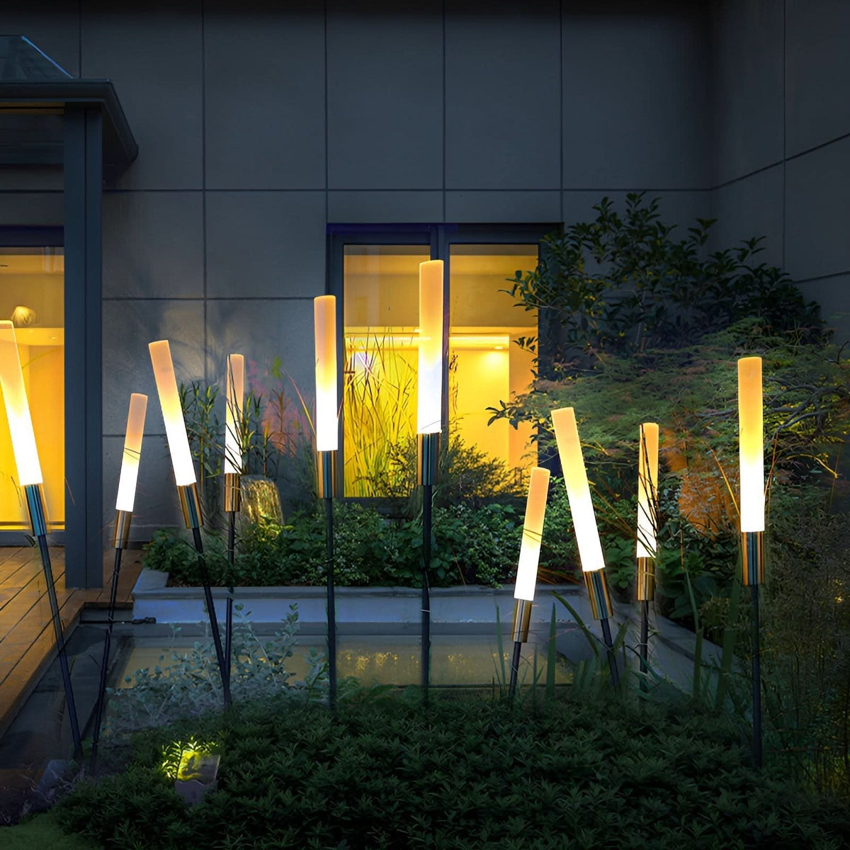 Solar Outdoor Lights with Weather-Resistant Design - Modern LED for Gardens - IP65