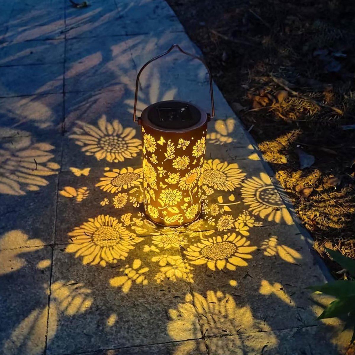 Solar Silhouette Lantern Iron | Sun Flower or Butterfly Cutout | IP55 Weatherproof, 8-12 Hour Warm White Glow