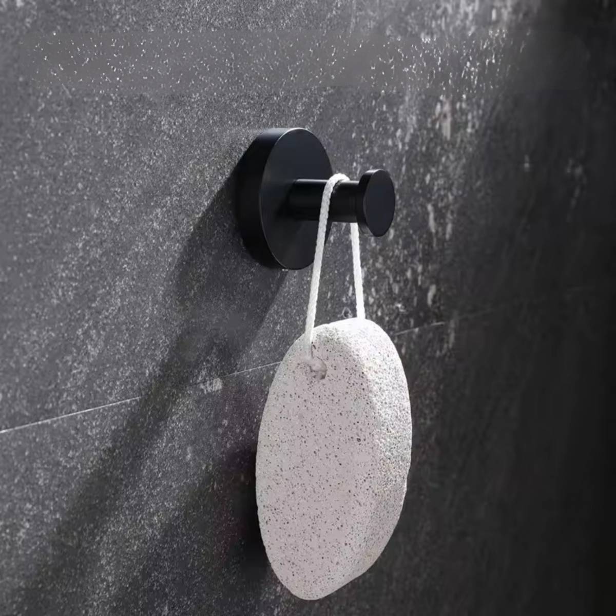 Suction Hooks Wall Mounted No-Drill Waterproof Heavy-Duty with Strong Grip