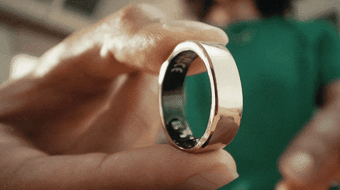 Temperature Sensor Ring for Women | Displays Skin Temperature in 20-30 Seconds | Sleek Everyday Wearable Design