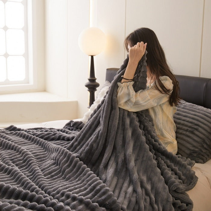 Textured Ridge Throw Blanket Polyester | Multiple Sizes & 8 Colours | Chunky Pile Adds Warmth, Machine Washable