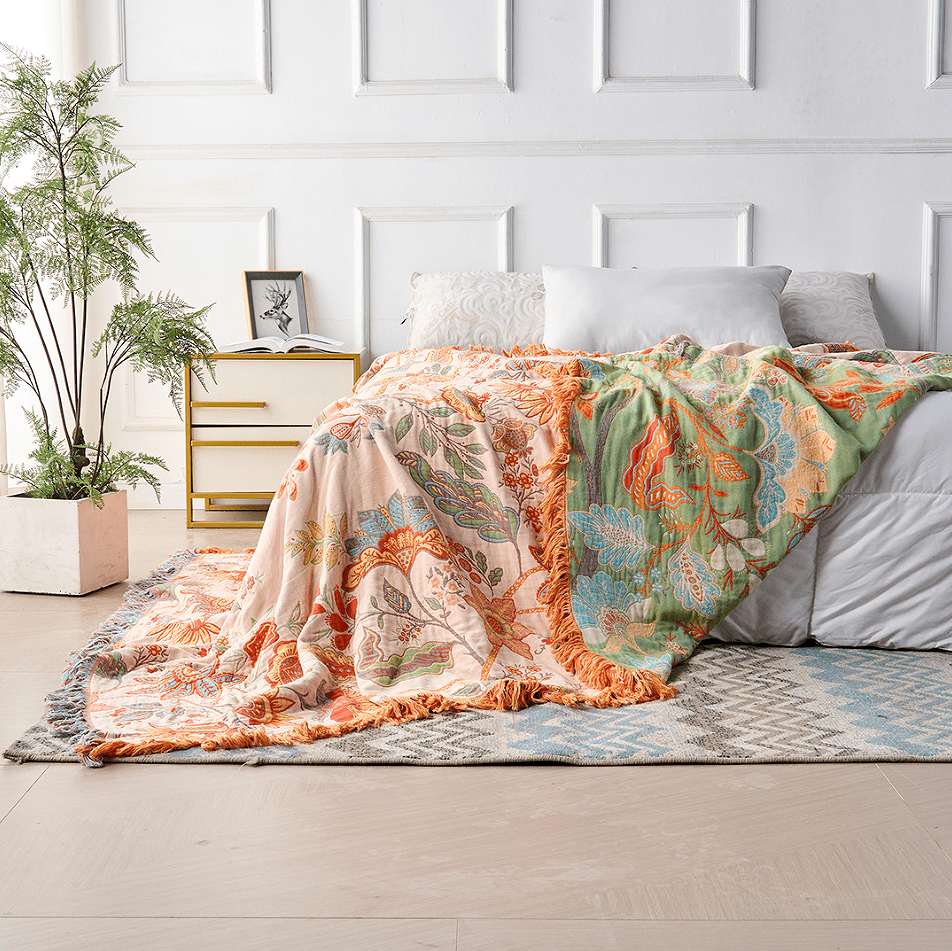 Throw Blanket | Woven Floral With A Tasselled Edge