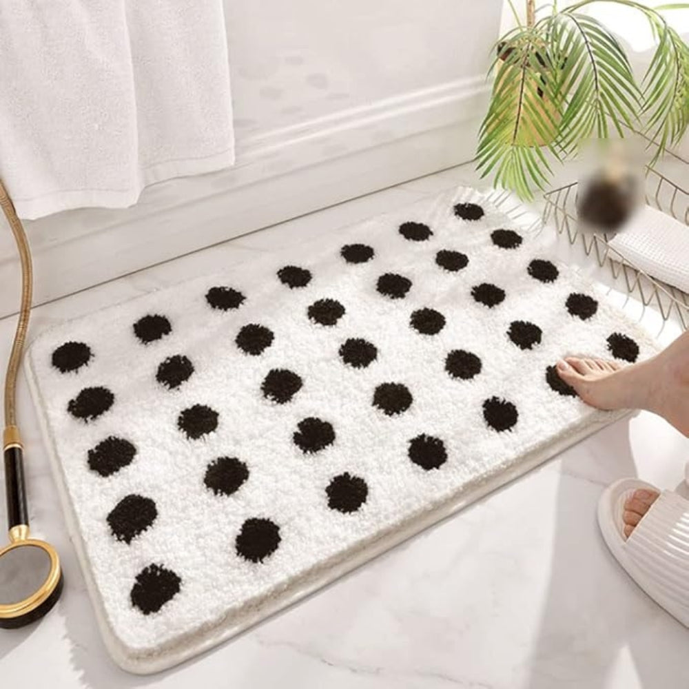 Tufted Plush - Polka Dot Bath Mat - Soft Microfiber Non-Slip Design