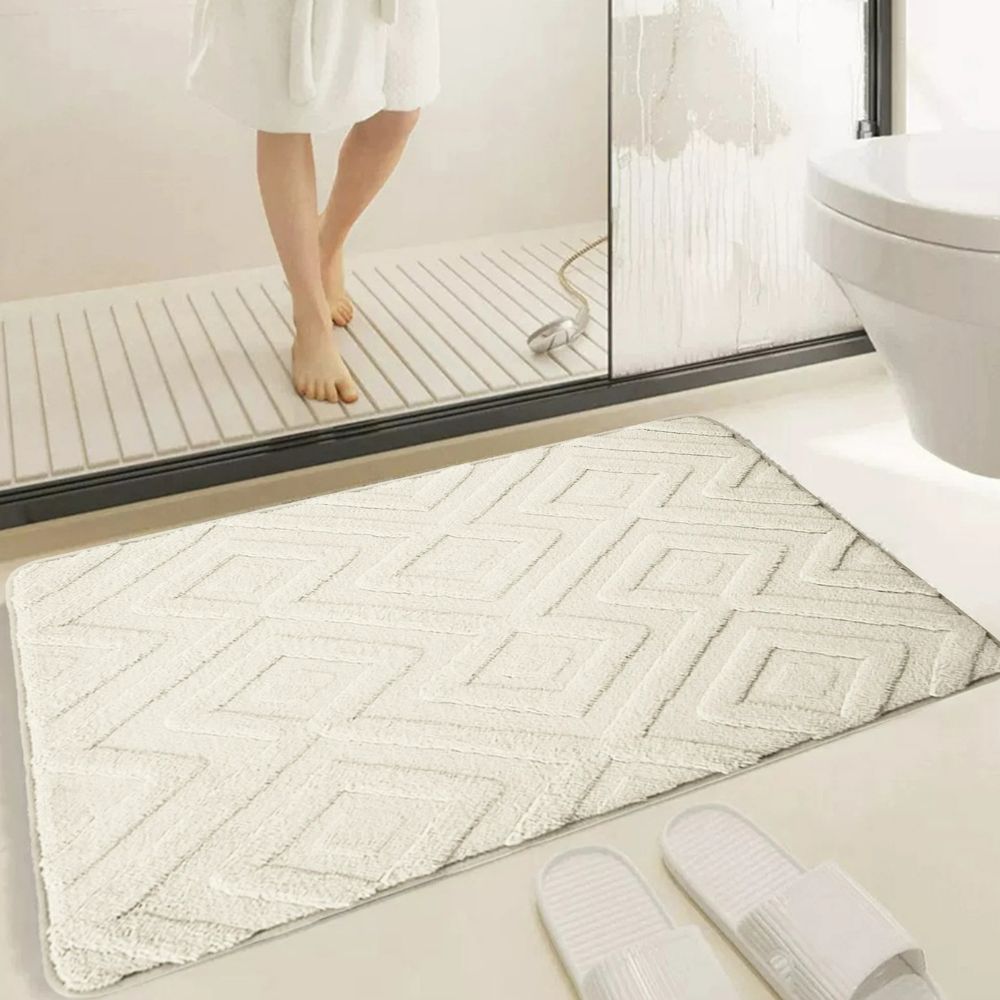 Ultra-Soft Microfiber Bath Mat - Modern Geometric Design