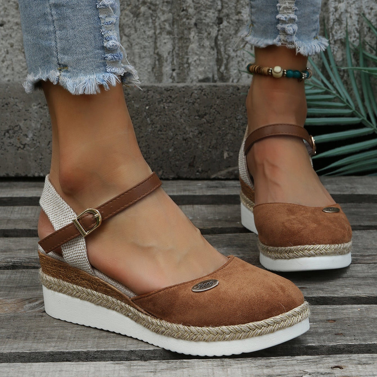 Women's Closed-Toe Platform Espadrilles - Cloth - Adjustable Ankle Strap