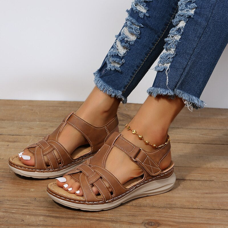 Women's Sandals With Arch Support - Contoured Fit - Slip-On