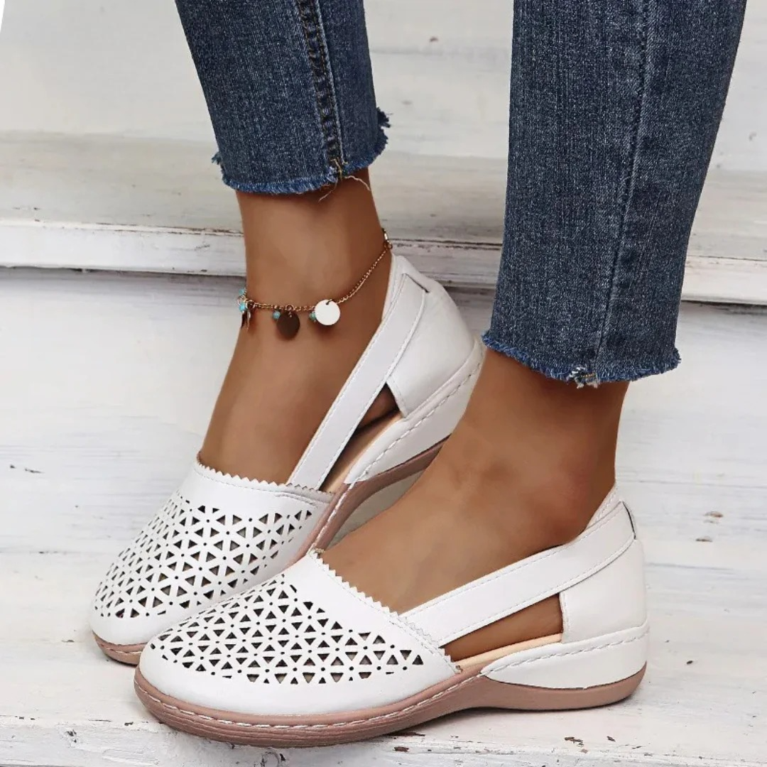 Women's Shoes - Orthopedic Design - Ergonomic Support - Lace-Up