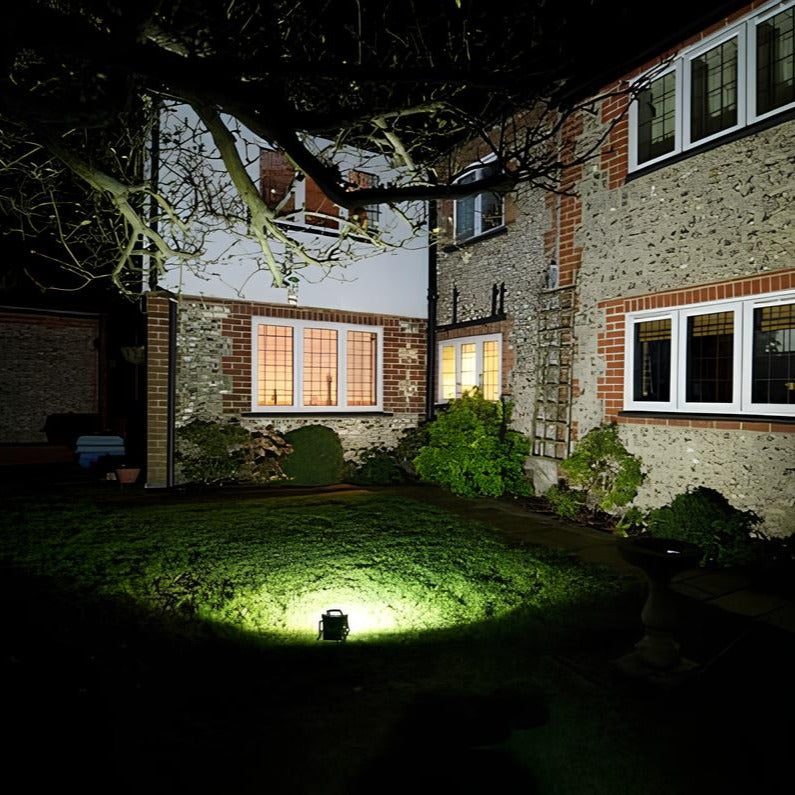 Solar LED Floodlight USB Rechargeable Weatherproof with 2000 Lumen Output 6