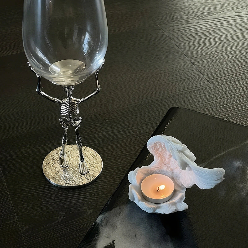 Angel Wing Candle Holder, Resin, 10 x 8 x 6 cm | White or Black | Sculpted Feathers Cast Soft Flickering Light
