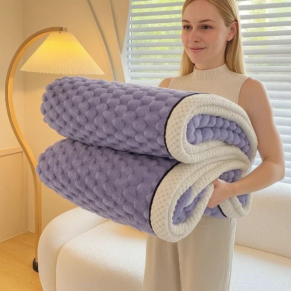 Blanket | Raised Bobble Texture With A Piped Border Edge