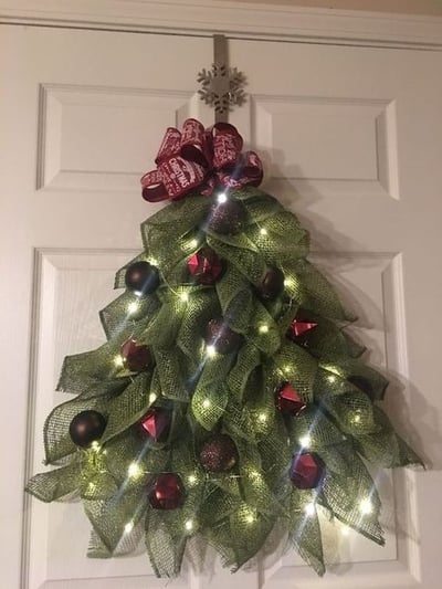 Christmas Tree Door Garland | 40 x 20 cm | Handmade Weatherproof Burlap with Bow, Berries & Warm Light Options