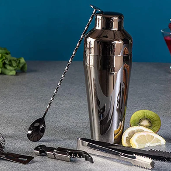 Cocktail Shaker Set | Curved Stand, Full Tool Lineup