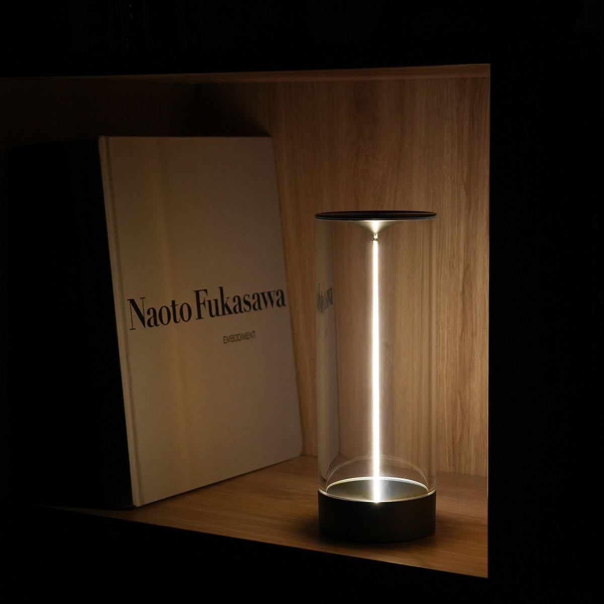 Cordless LED Lamp Rechargeable Touch-Sensitive with Collapsible String