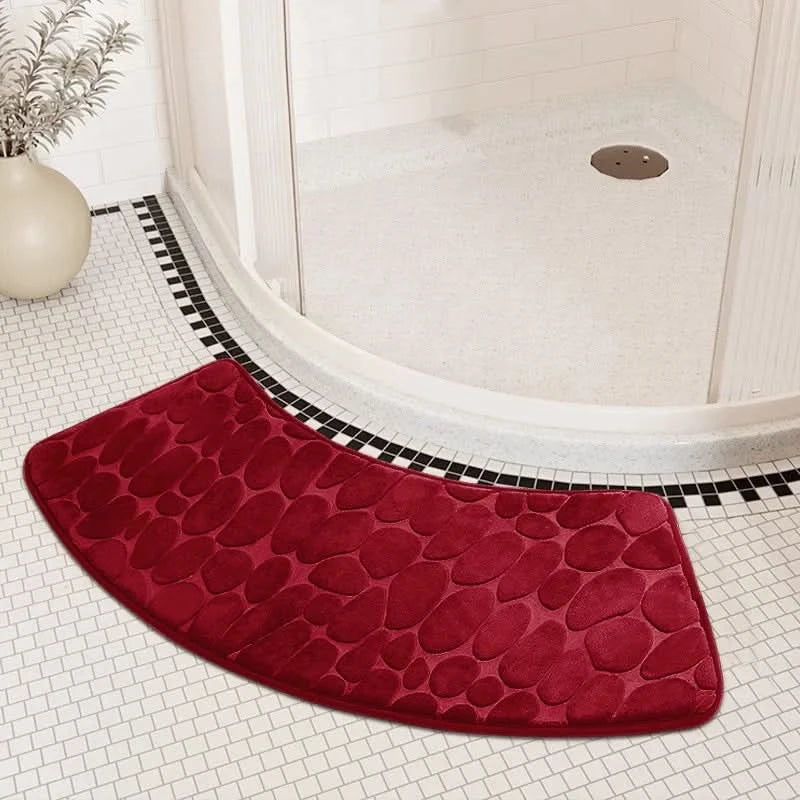 Curved Bath Mat - Non-Slip Coral Fleece Design - Quick-Drying