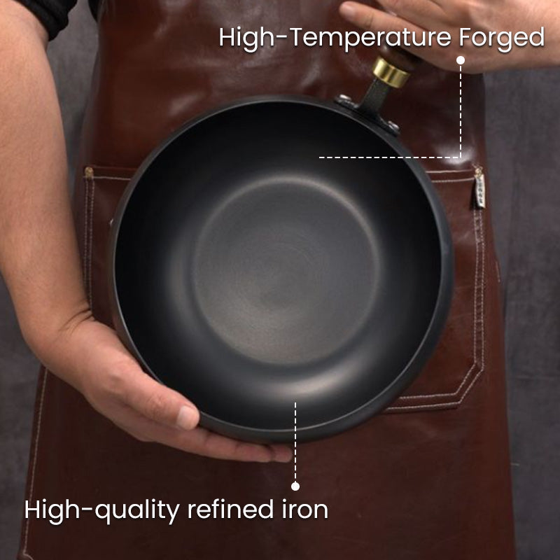 IronPot Pro | Traditional Carbon Steel Wok with Wooden Handle