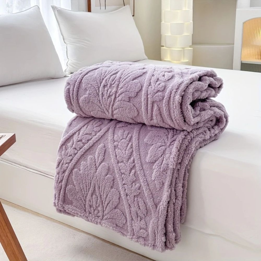 Jacquard Throw Blanket Microfiber Lightweight with Geometric Pattern