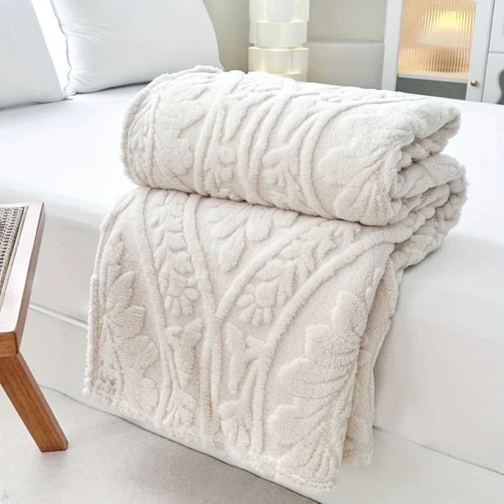 Jacquard Throw Blanket Microfiber Lightweight with Geometric Pattern