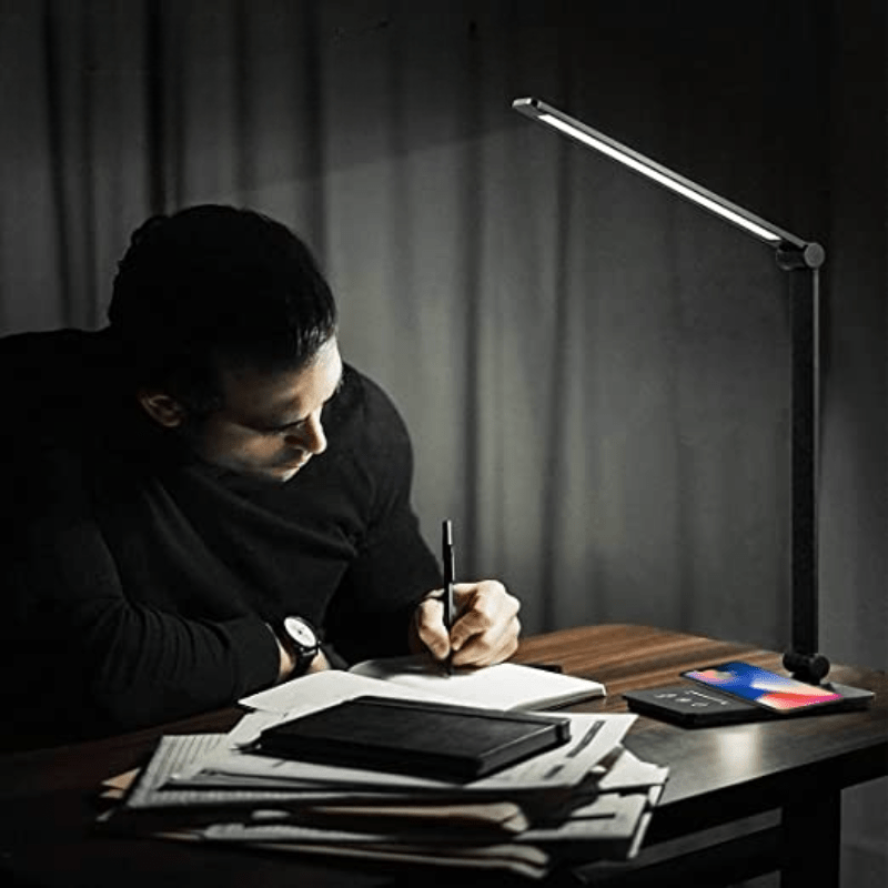 LUMIQON – LED-Schreibtischlampe mit kabellosem Laden und einstellbarer Helligkeit 4