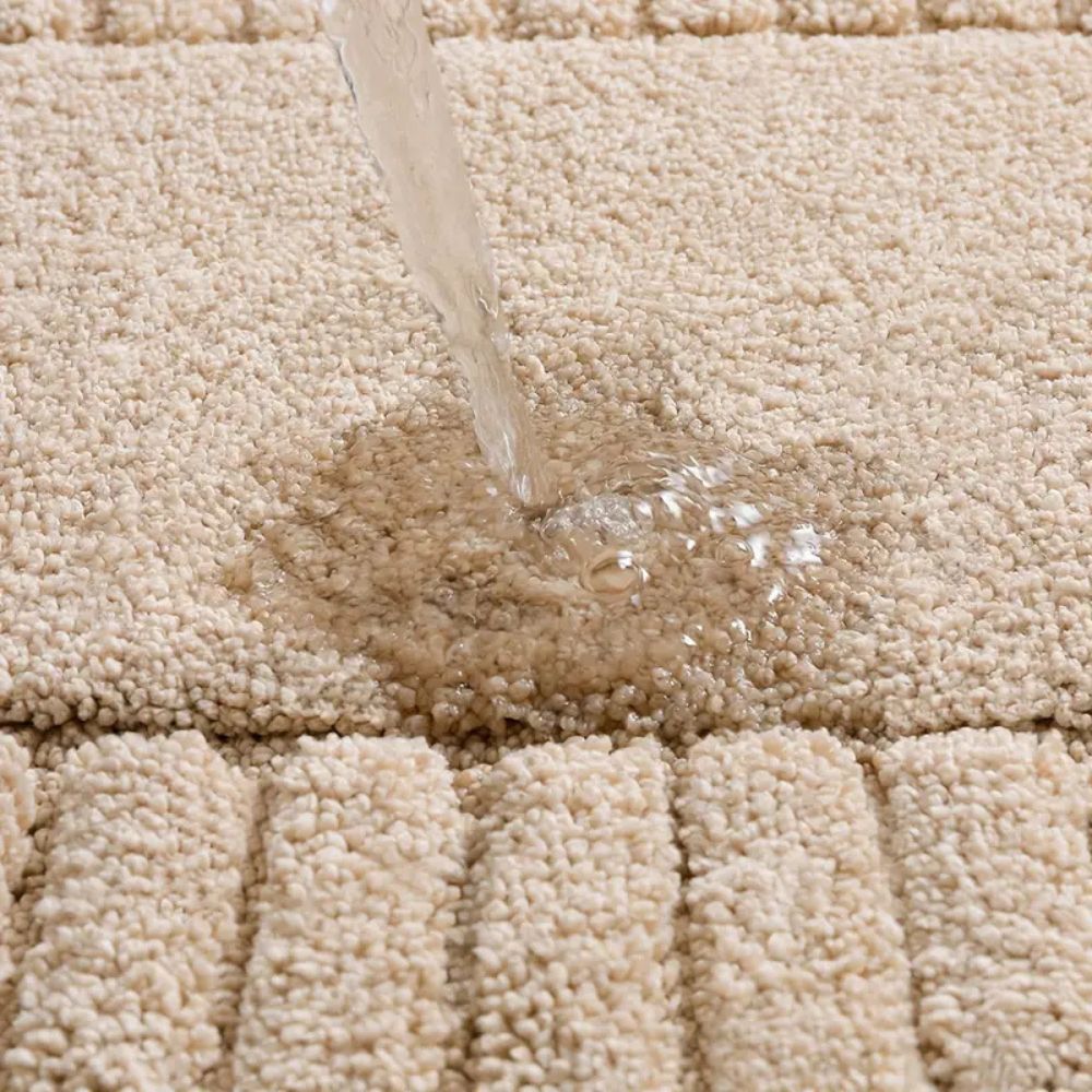 Minimalist Stripe - Non-Slip Bath Mat - Soft Flocking Material