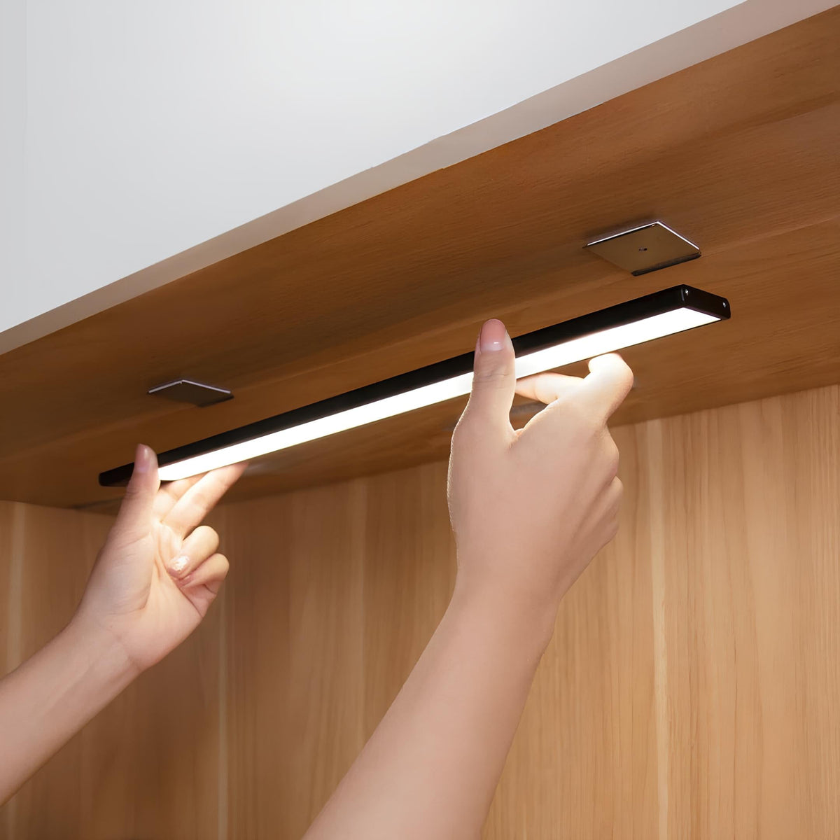 Motion Sensor LED Light Bar | Warm/Natural/Cool Tones | Magnetic Mount, Dimmable, No Wiring