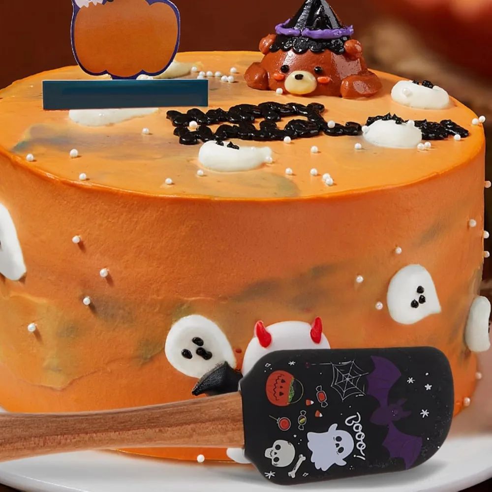 Silicone Baking Spatula Halloween Design | 5-Piece Set with Wooden Handles | Heat Resistant Non-Stick Scraper Tool