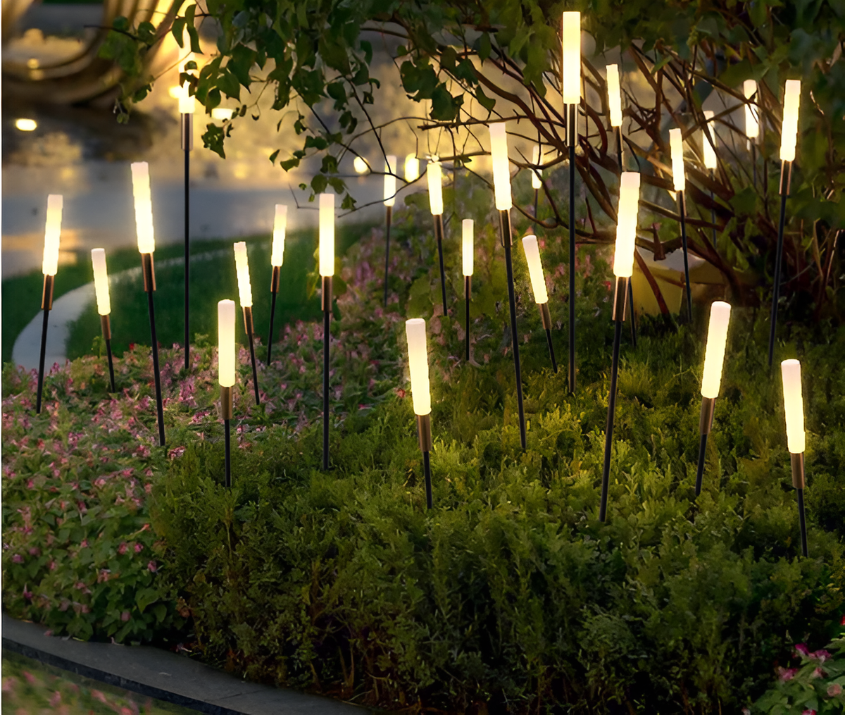Solar Outdoor Lights with Weather-Resistant Design - Modern LED for Gardens - IP65