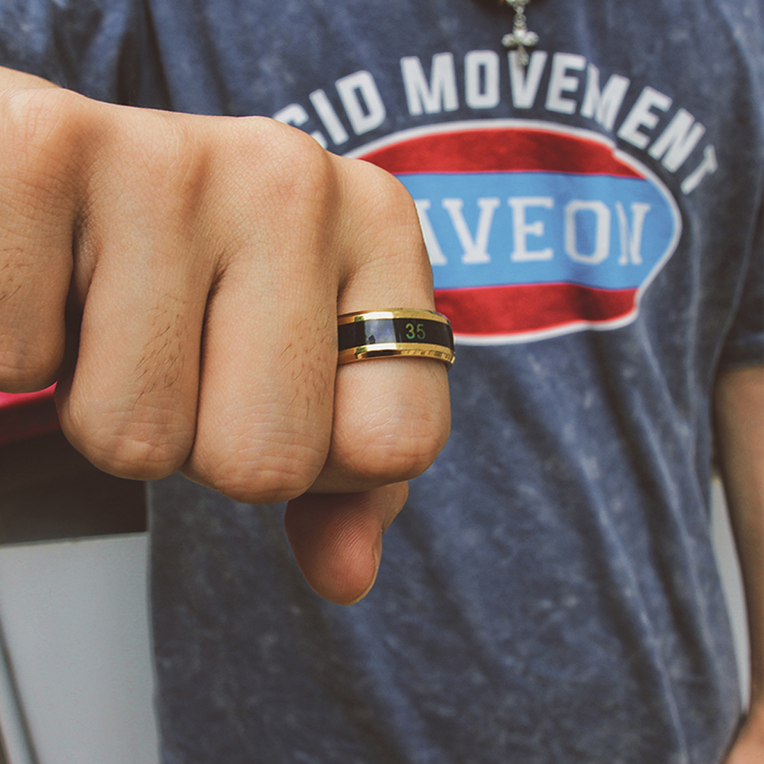 Temperature Sensor Ring for Women | Displays Skin Temperature in 20-30 Seconds | Sleek Everyday Wearable Design