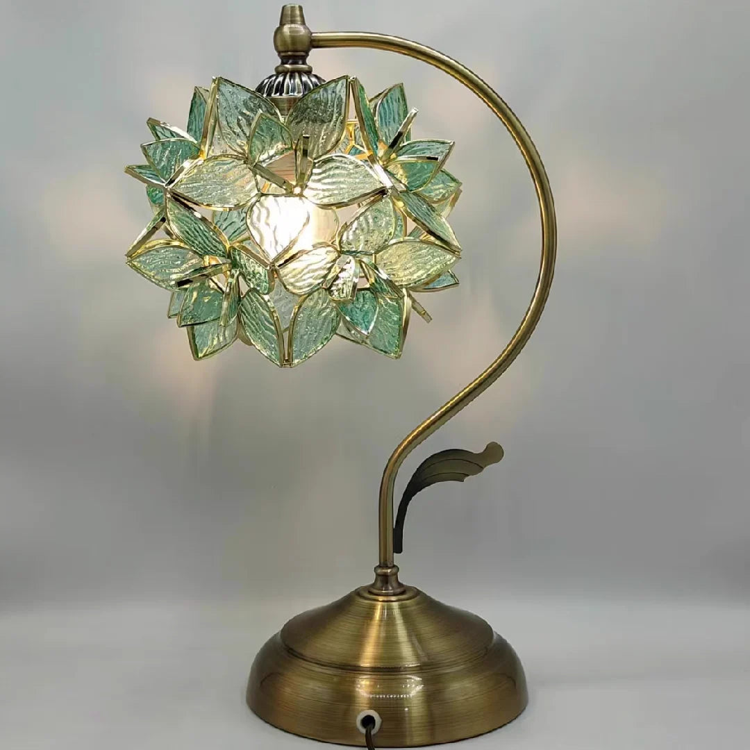 Tiffany_Flowers_Glass_Table_lamp_15