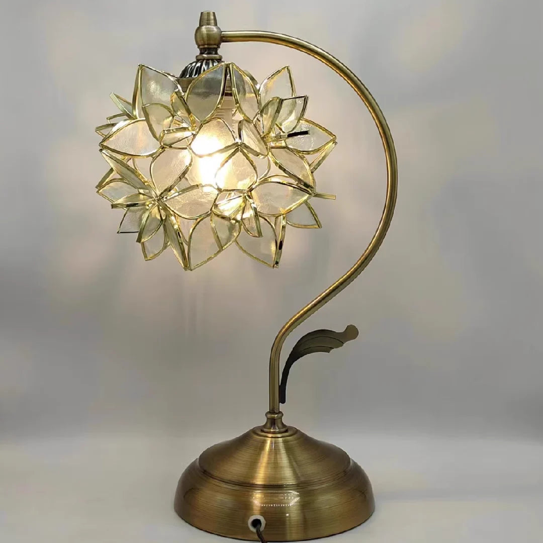 Tiffany_Flowers_Glass_Table_lamp_18