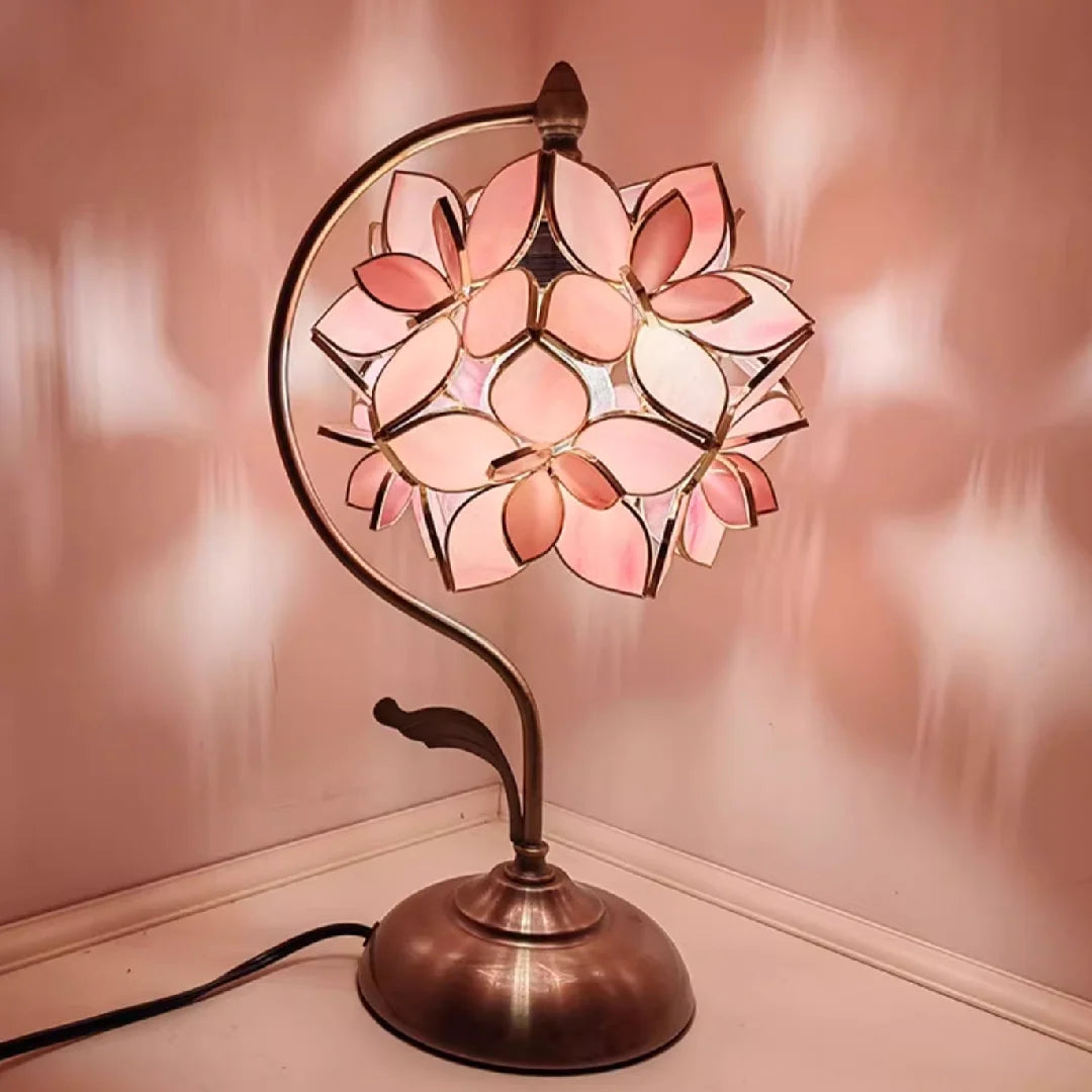 Tiffany_Flowers_Glass_Table_lamp_4