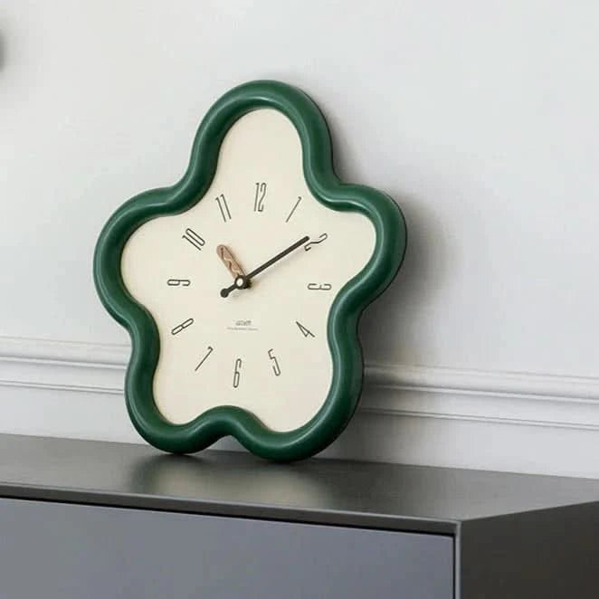 Wall Clock - MDF - 3D Floral Design - Silent Movement - Battery-Operated
