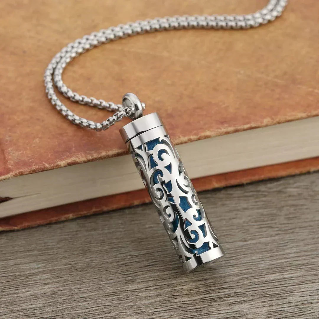 Women's Aroma Diffuser Necklace | Interchangeable Scent Pads & Comfort Fit