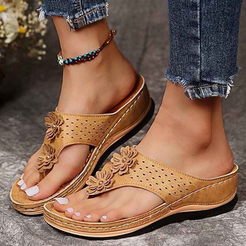 Women's Comfortable Sandals - Rubber - Tri-Sole Design - Support
