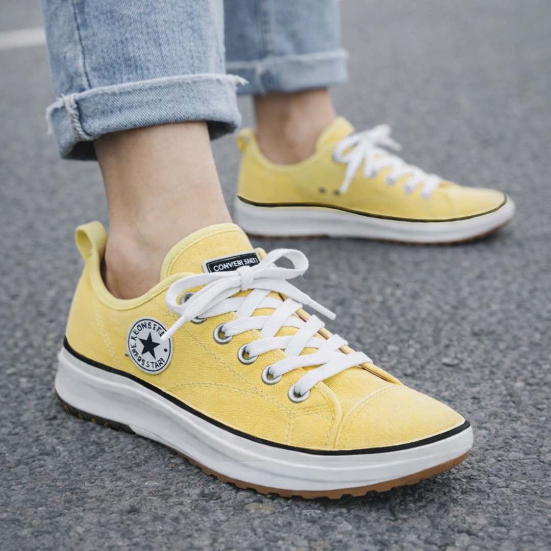 Women's Sneakers - Chunky Sole Low-Top Design - Canvas - Lace-Up